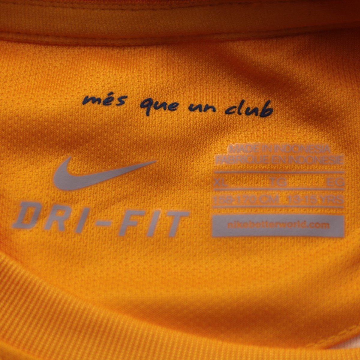 футболка Nike