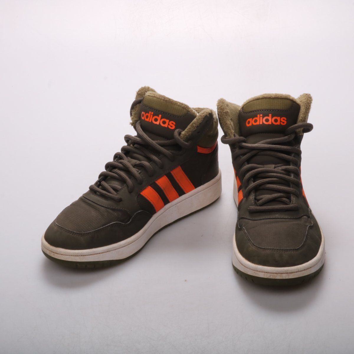 кроссовки Adidas