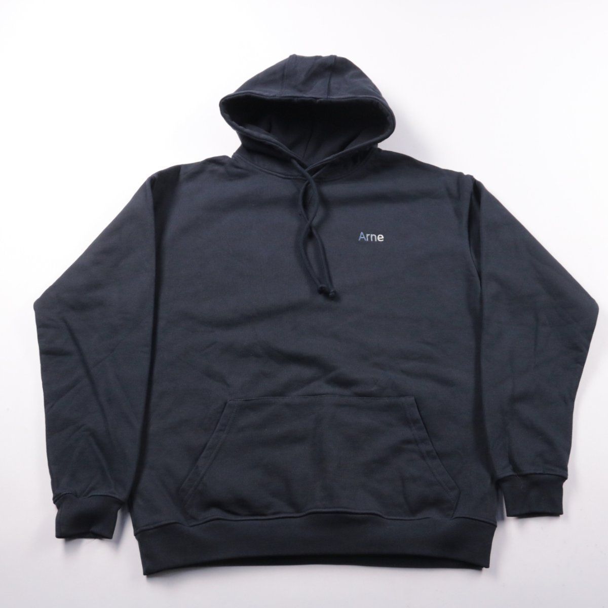 худи Arne