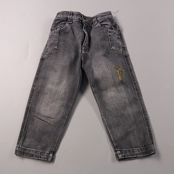 джинсы не указано