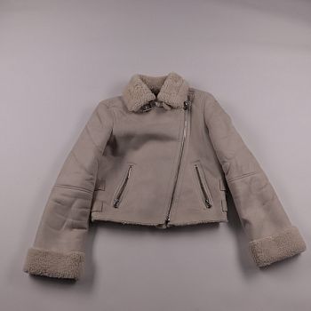 дублёнка Bershka