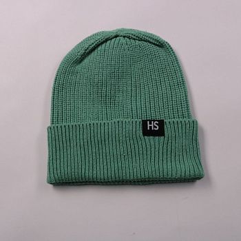 шапка HS