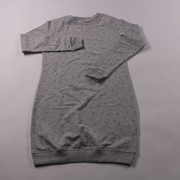 платье не указано