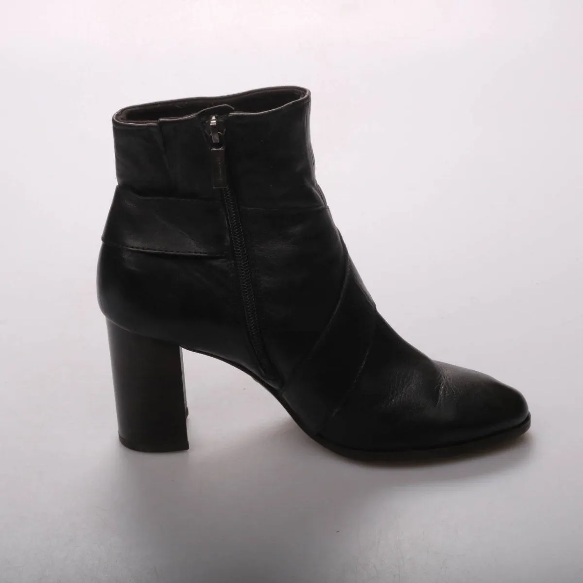 ботильоны Tamaris